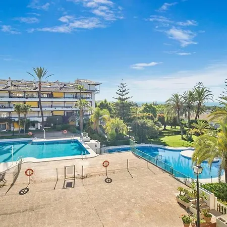 Apartment Bali Boho Cozy Studio With Spectacular Sea Views, 5 Minutes From The Sea Marbella